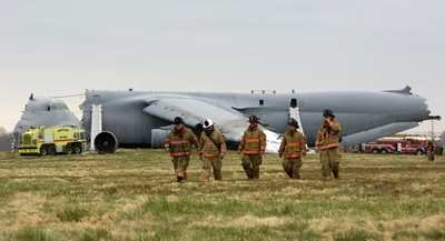 crash dover galaxy c5 2006 afb crashes base april air force aircraft military accident crashed 5b aero during tail board