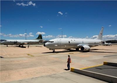 「Australia’s First P-8 Poseidon Touches Down」的圖片搜尋結果
